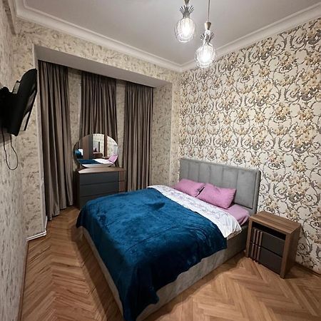 4 Bedroom Suite Apartment Ln Tbilisi City Extérieur photo
