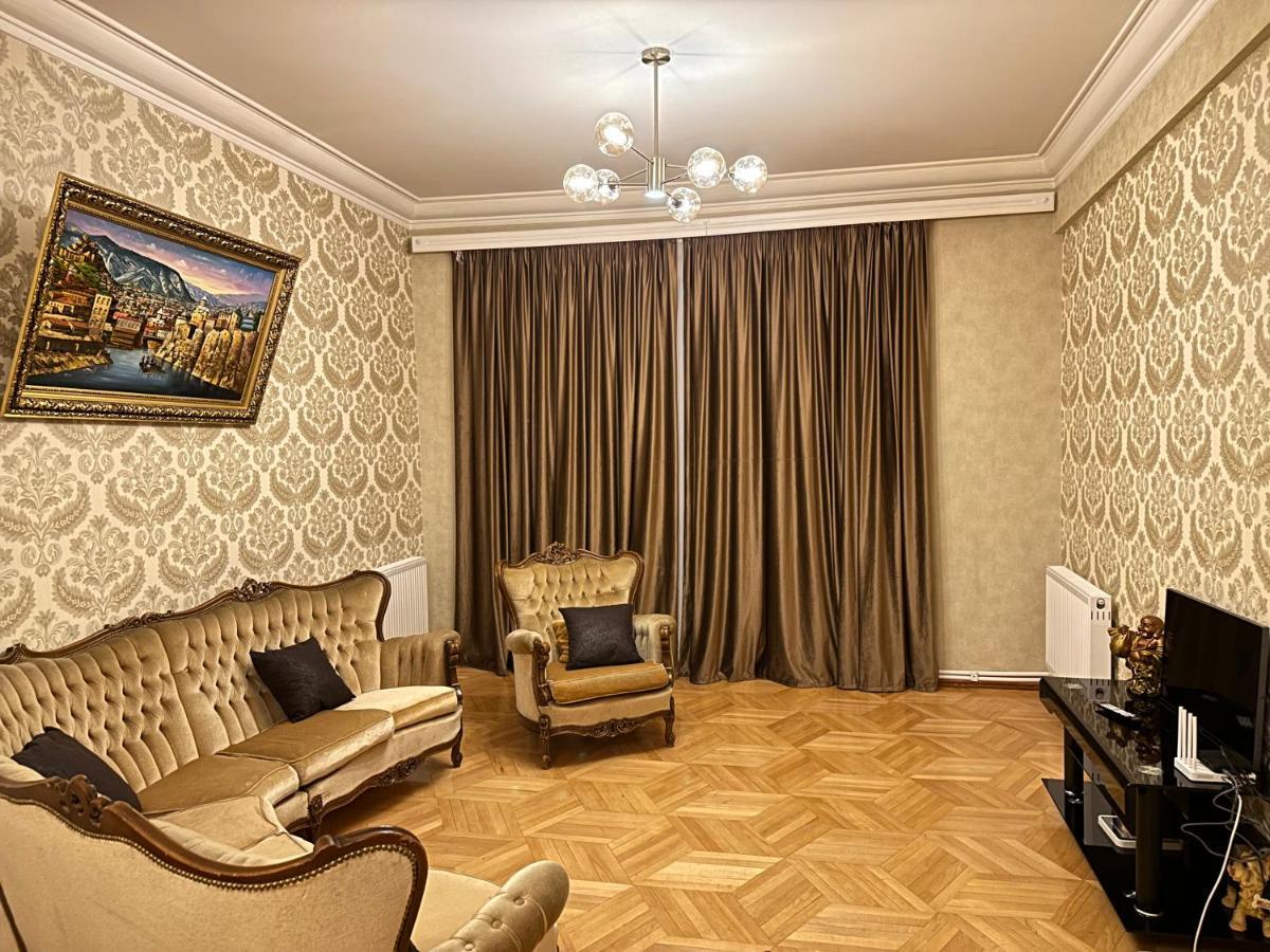 4 Bedroom Suite Apartment Ln Tbilisi City Extérieur photo