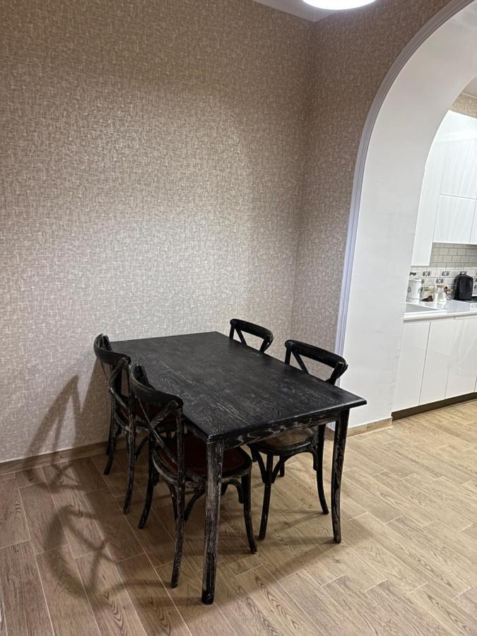 4 Bedroom Suite Apartment Ln Tbilisi City Extérieur photo